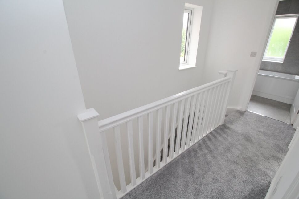 3 bedroom Semi Detached House for sale, Lakeside Court, Worksop, S80