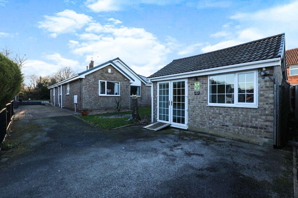3 bedroom Detached Bungalow for sale, Rydal Road, Dinnington, S25 £