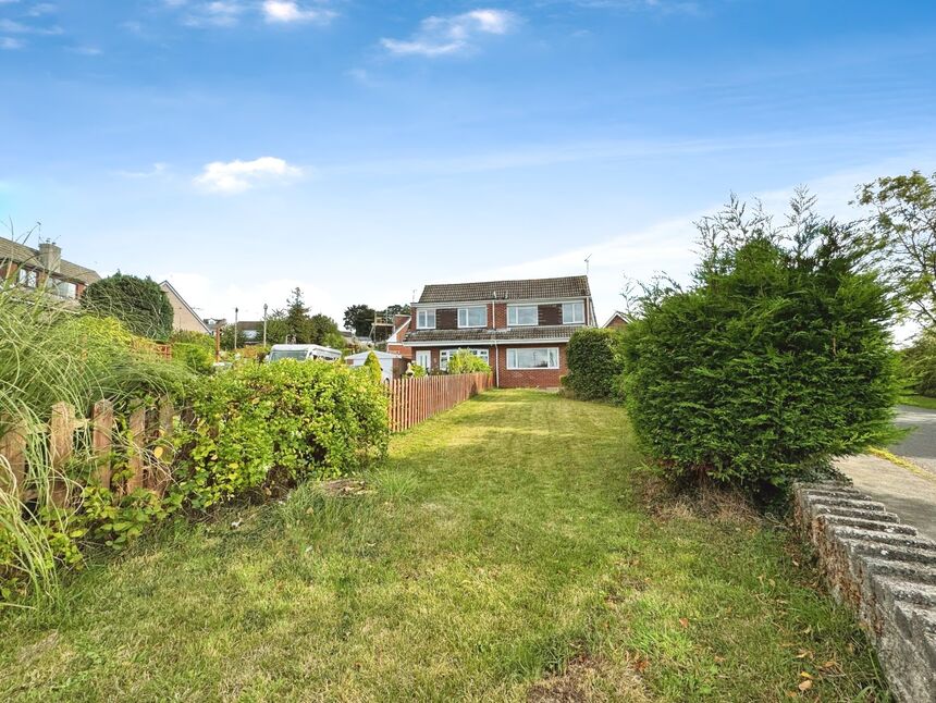 Main image of 3 bedroom Semi Detached House to rent, Penny Piece Lane, North Anston, South Yorkshire, S25