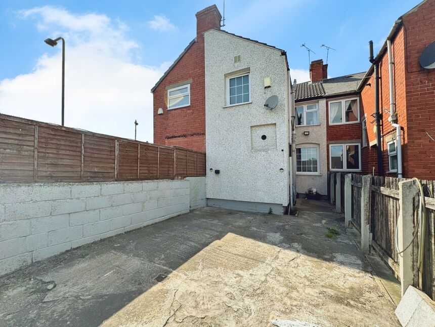 Main image of 3 bedroom Mid Terrace House to rent, Carlisle Terrace, Dinnington, South Yorkshire, S25