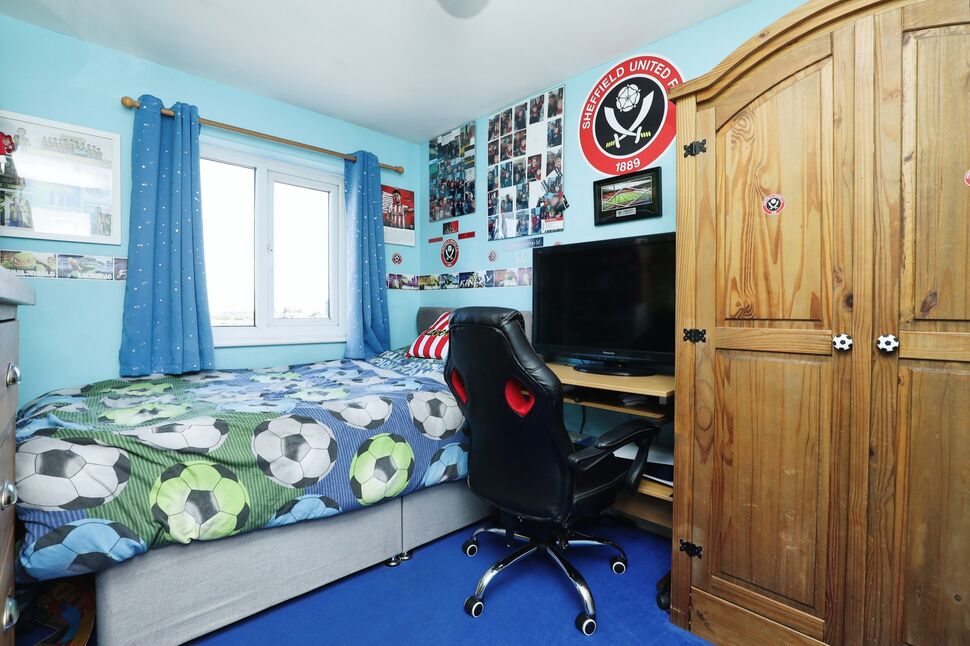 5 bedroom Detached House for sale, Pinfold Drive, CarltoninLindrick