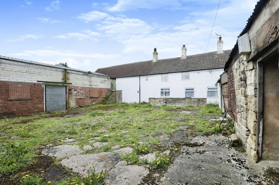 3 bedroom Detached House for sale, Common Lane, Thurcroft, S66 £1,000,000