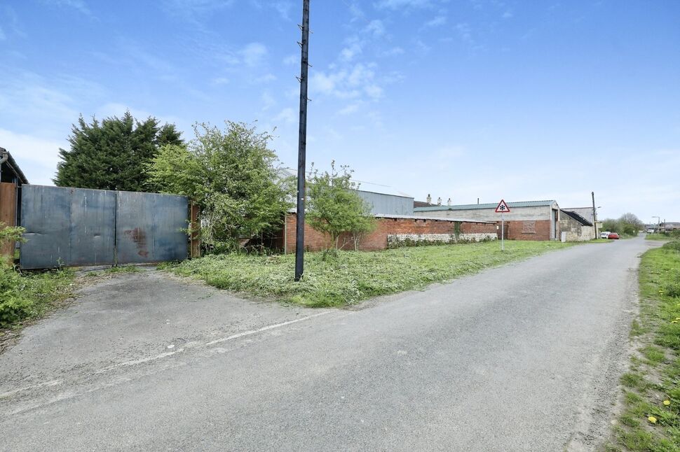 3 bedroom Detached House for sale, Common Lane, Thurcroft, S66 £1,000,000