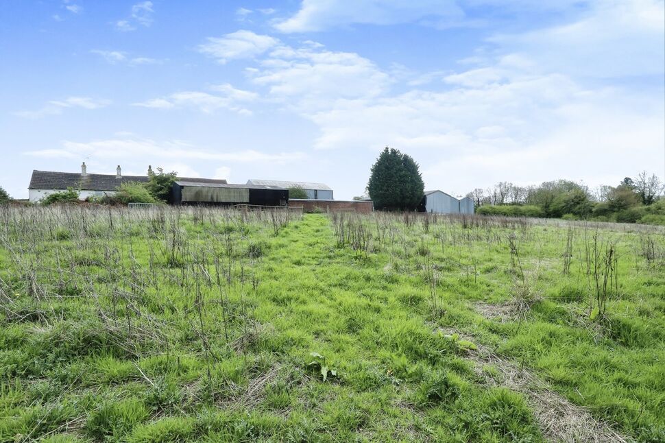 3 bedroom Detached House for sale, Common Lane, Thurcroft, S66 £1,000,000