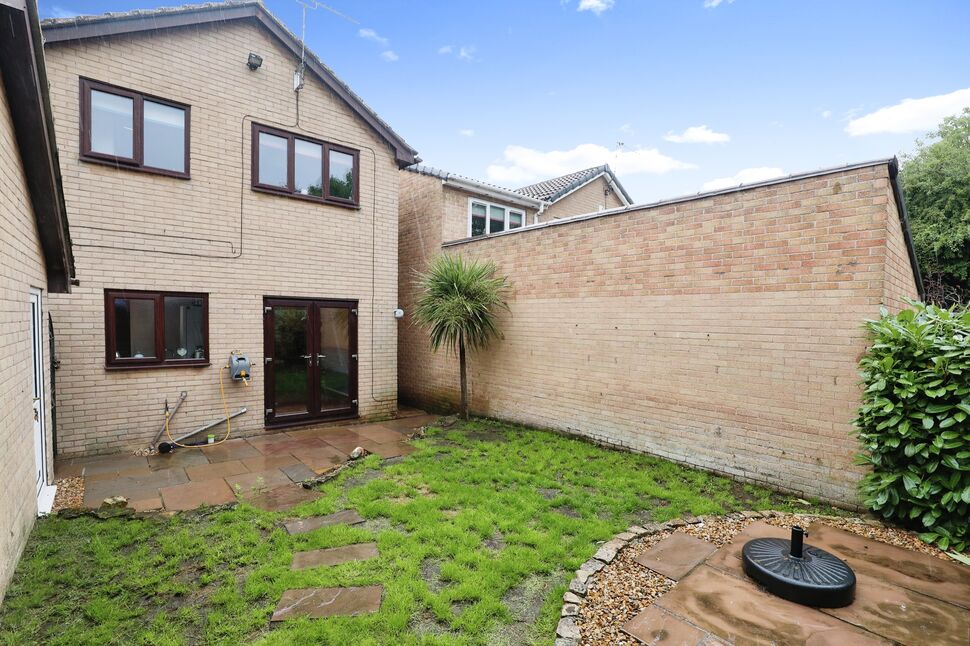 3 bedroom Detached House for sale, Cramfit Road, North Anston, S25 £