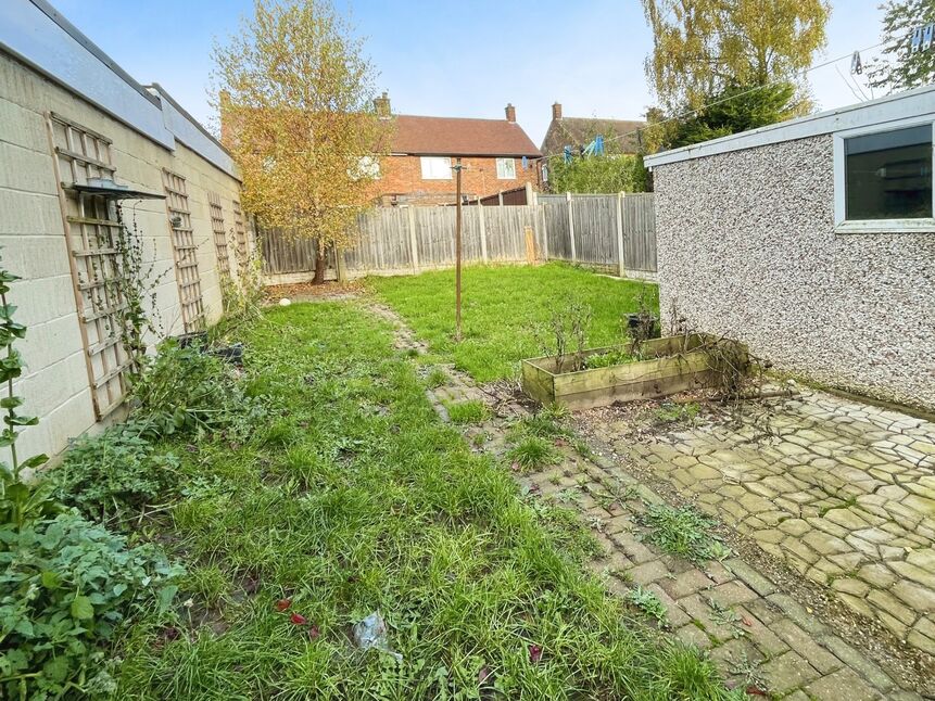 3 bedroom Semi Detached House for sale, Laughton Road, Dinnington, S25