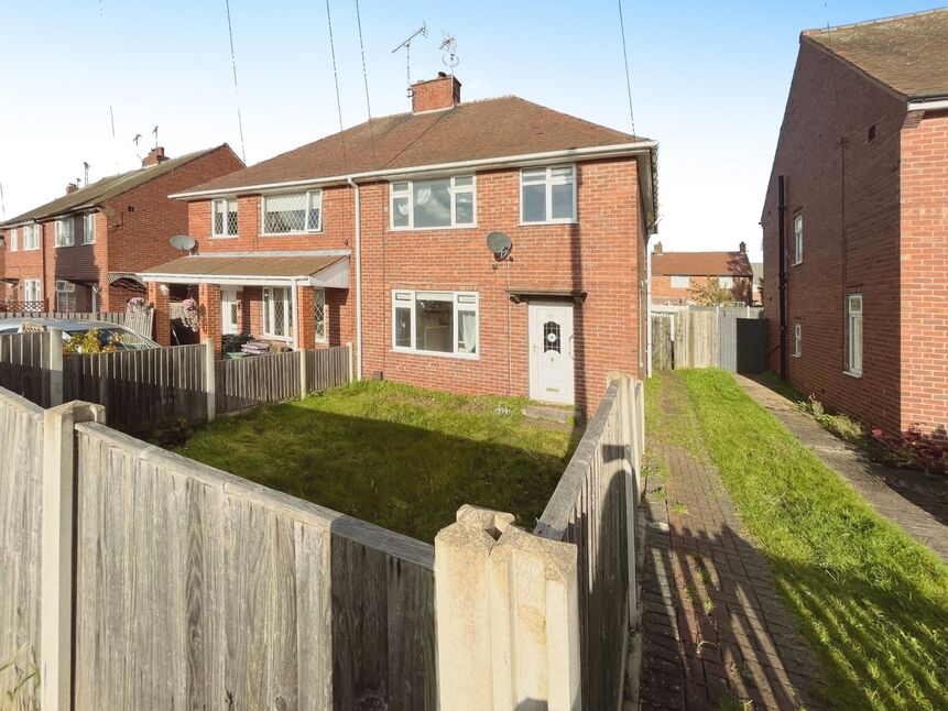 3 bedroom Semi Detached House for sale, Laughton Road, Dinnington, S25