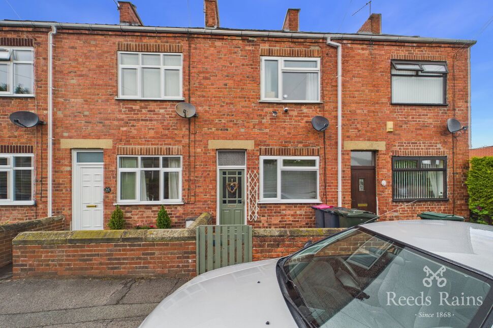 Main image of 2 bedroom Mid Terrace House to rent, High Street, South Anston, South Yorkshire, S25