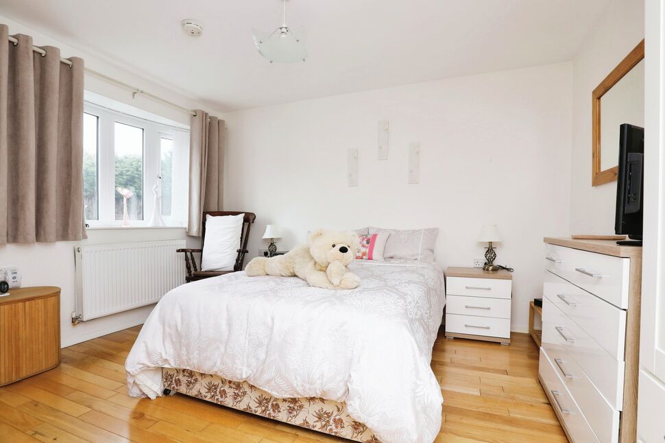 4 bedroom Semi Detached House for sale, Thirlmere Drive, North Anston