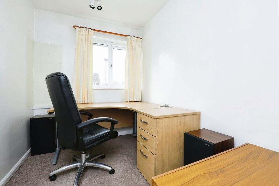 4 bedroom Semi Detached House for sale, Thirlmere Drive, North Anston