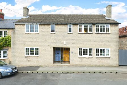 3 bedroom  House for sale