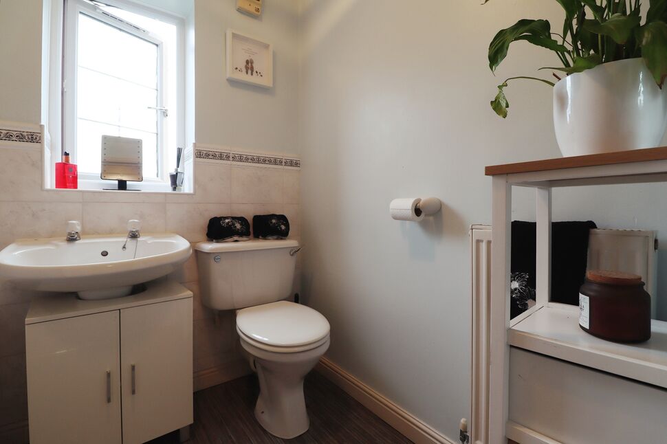 2 bedroom Semi Detached House for sale, Holmes Road, Bramley, S66 £