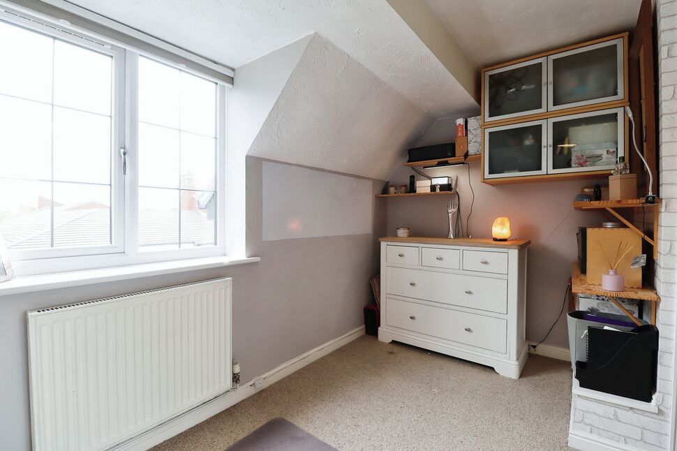 2 bedroom Semi Detached House for sale, Holmes Road, Bramley, S66 £