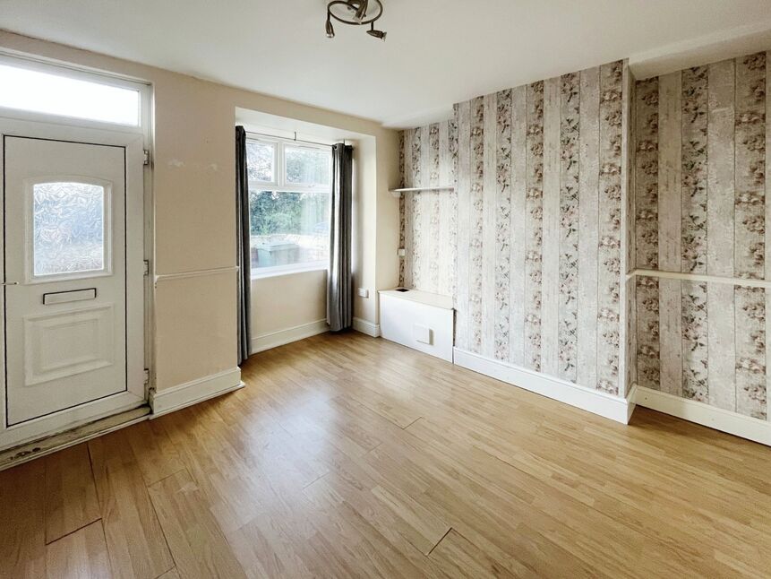 2 bedroom Semi Detached House for sale, Rotherham Road, Dinnington, S25