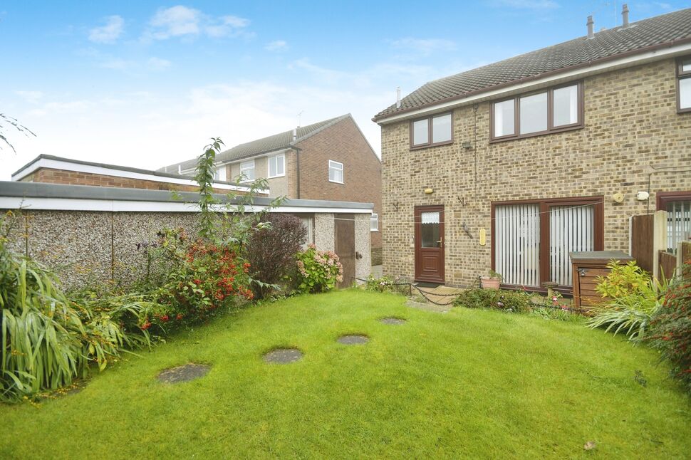 3 bedroom Semi Detached House for sale, Coniston Close, North Anston