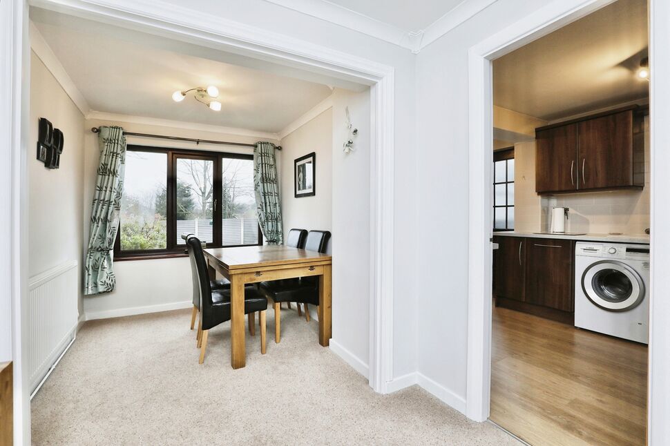 4 bedroom Semi Detached House for sale, Devonshire Drive, North Anston