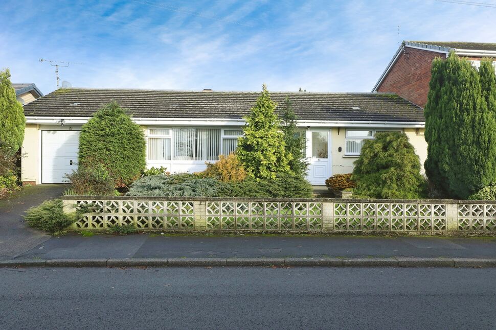 2 bedroom Detached Bungalow for sale