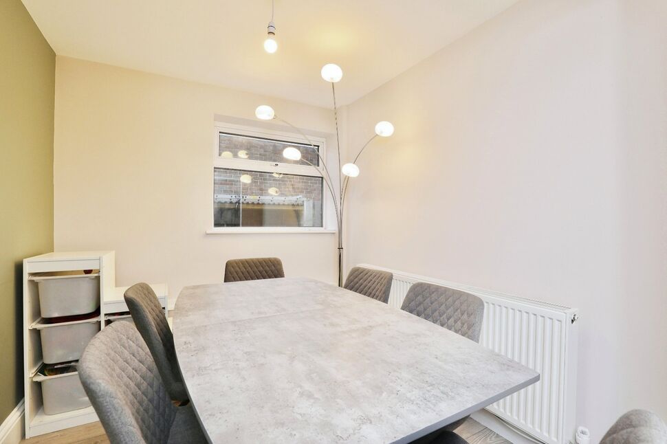 3 bedroom Semi Detached House for sale, Devonshire Drive, North Anston