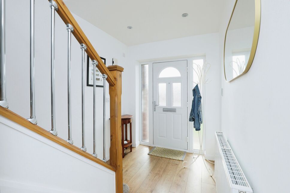 3 bedroom Detached House for sale, Gloucester Road, Worksop, S81 £250,000