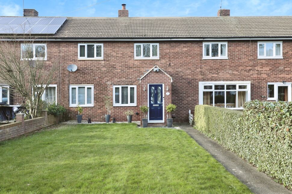 Main image of 3 bedroom Mid Terrace House for sale, New Road, Firbeck, South Yorkshire, S81