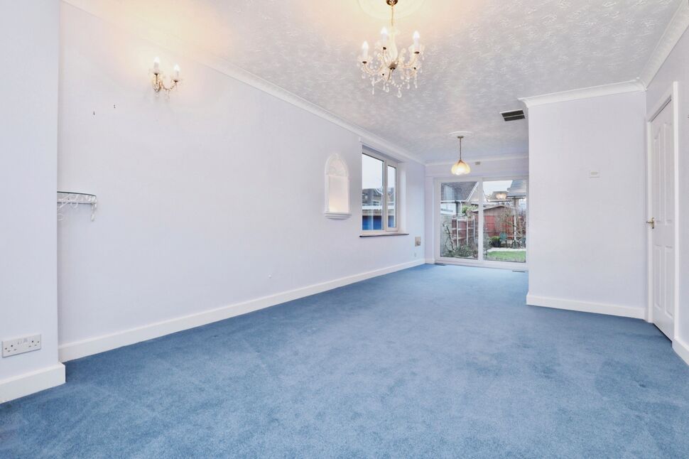 3 bedroom Detached Bungalow for sale, Scholey Avenue, Woodsetts, S81