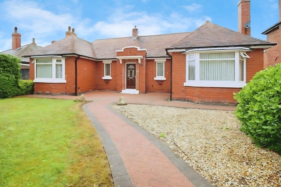 Main image of 3 bedroom Detached Bungalow for sale, Breck Lane, Dinnington, South Yorkshire, S25
