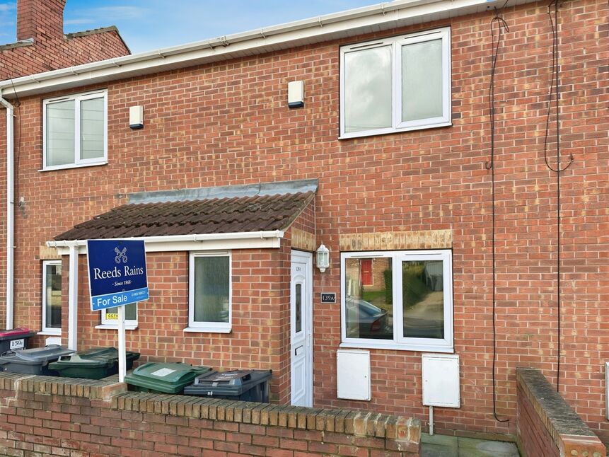 2 bedroom Mid Terrace House for sale, Doe Quarry Lane, Dinnington, S25
