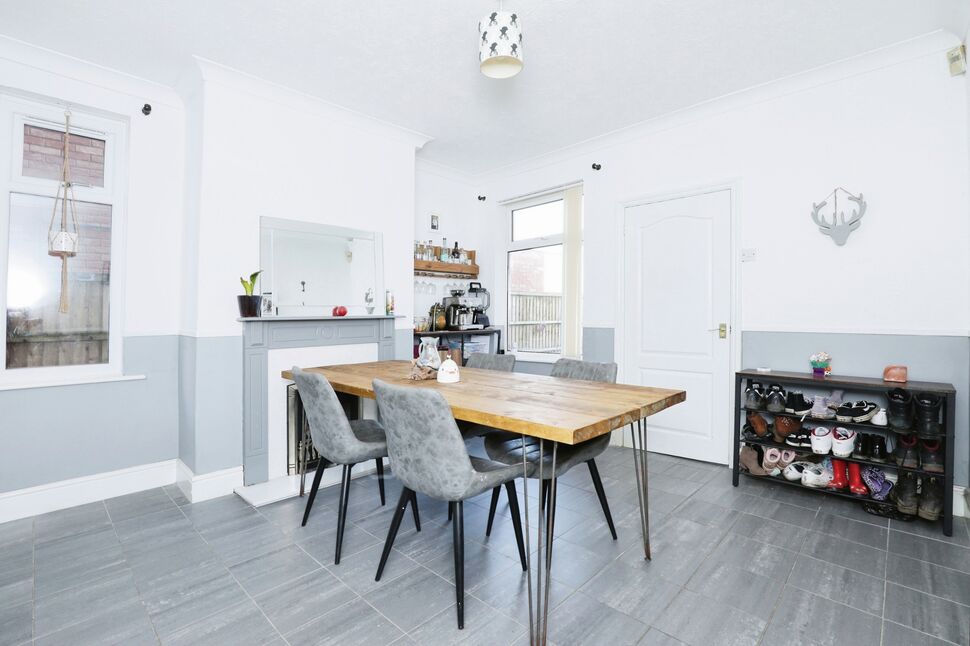 2 bedroom End Terrace House for sale, Church Lane, Dinnington, S25 £