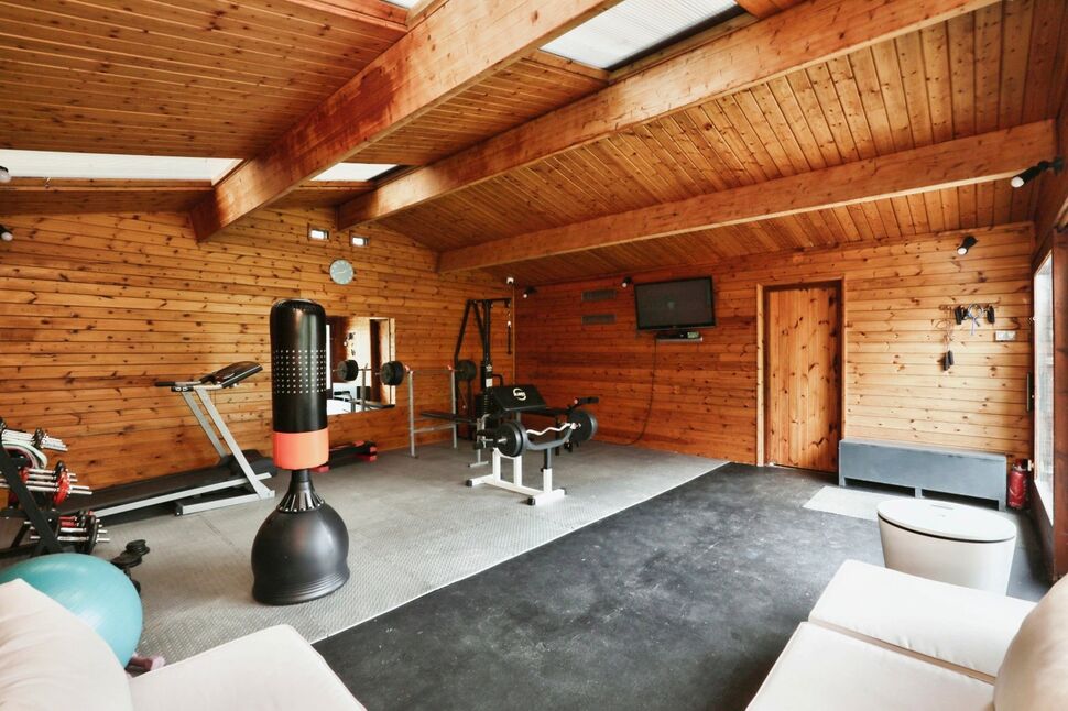 Pinelog Cabin