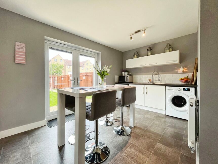5 bedroom Mid Terrace House for sale, Haydock Avenue, Laughton Common