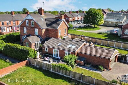 Laughton Road, 5 bedroom Semi Detached House for sale, £375,000