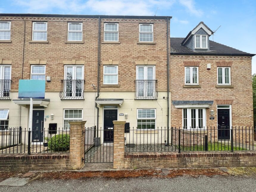 Main image of 3 bedroom Mid Terrace House to rent, Blakeney Mews, Dinnington, South Yorkshire, S25