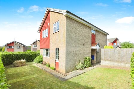 Birkdale Avenue, 4 bedroom Detached House for sale, £290,000