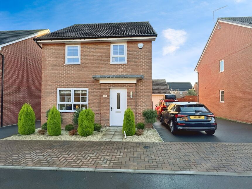 Main image of 4 bedroom Detached House for sale, Red Admiral Road, Worksop, Nottinghamshire, S81