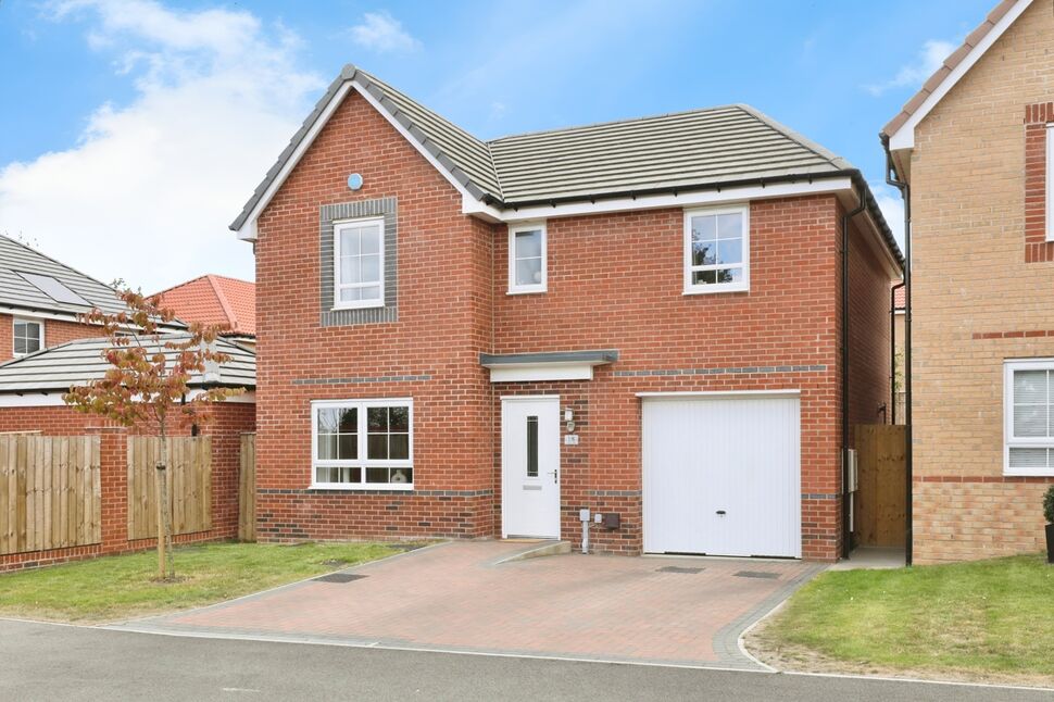 Main image of 4 bedroom Detached House for sale, Lodge Lane, Dinnington, South Yorkshire, S25