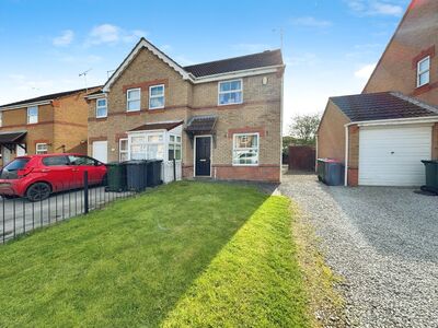 2 bedroom Semi Detached House to rent