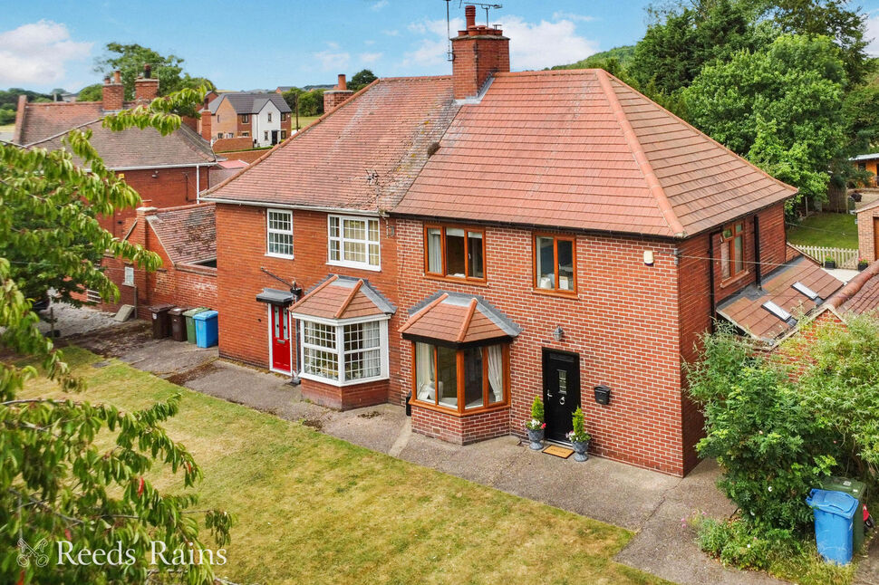 Main image of 2 bedroom Semi Detached House for sale, Costhorpe Villas, Doncaster Road, Nottinghamshire, S81