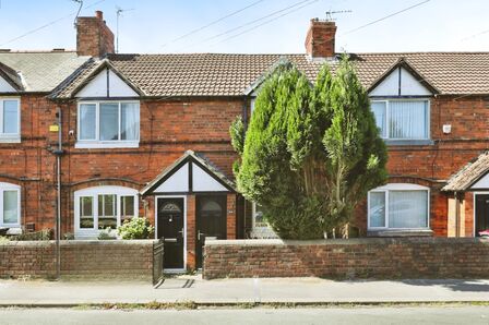 Victoria Street, 3 bedroom Mid Terrace House for sale, £100,000