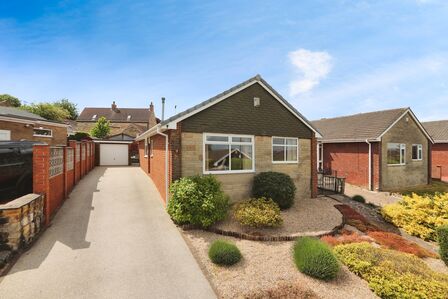 Eastfield Crescent, 3 bedroom Detached Bungalow for sale, £290,000