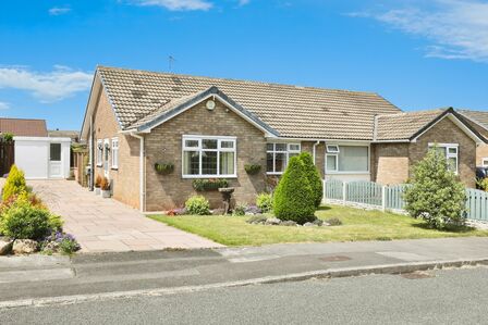 3 bedroom Semi Detached Bungalow for sale