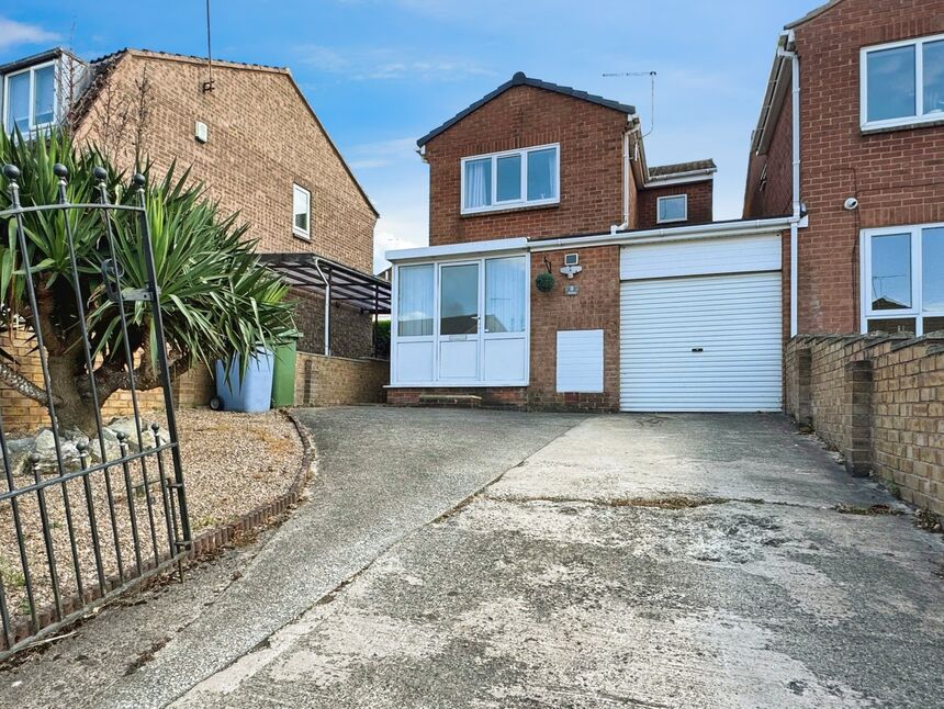 3 bedroom Link Detached House for sale