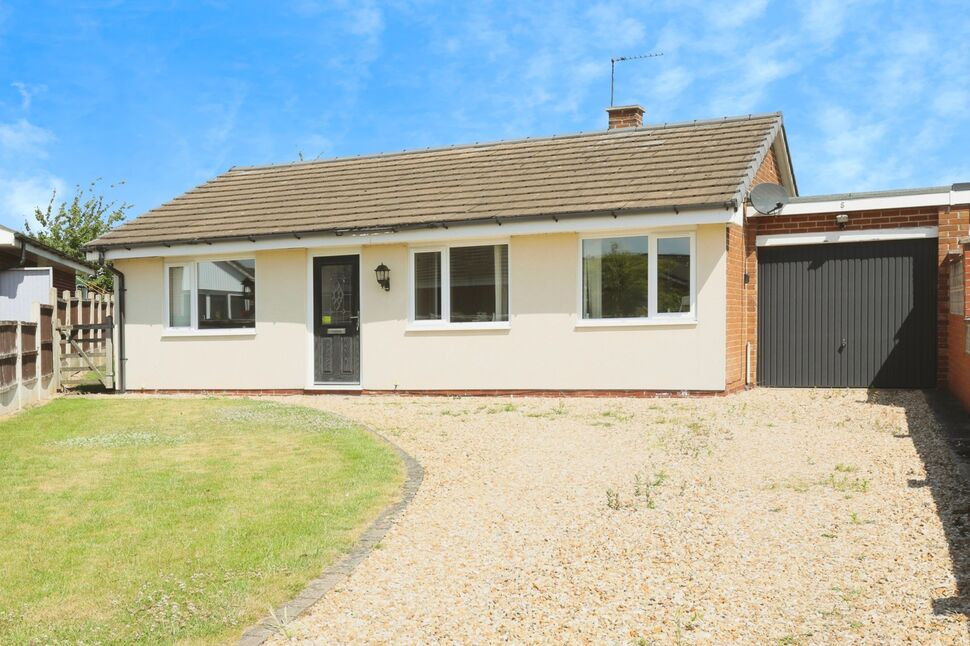 Main image of 2 bedroom Detached Bungalow for sale, Oakland Close, Woodsetts, South Yorkshire, S81