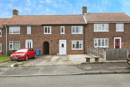 Hawthorn Way, 3 bedroom Mid Terrace House for sale, £150,000