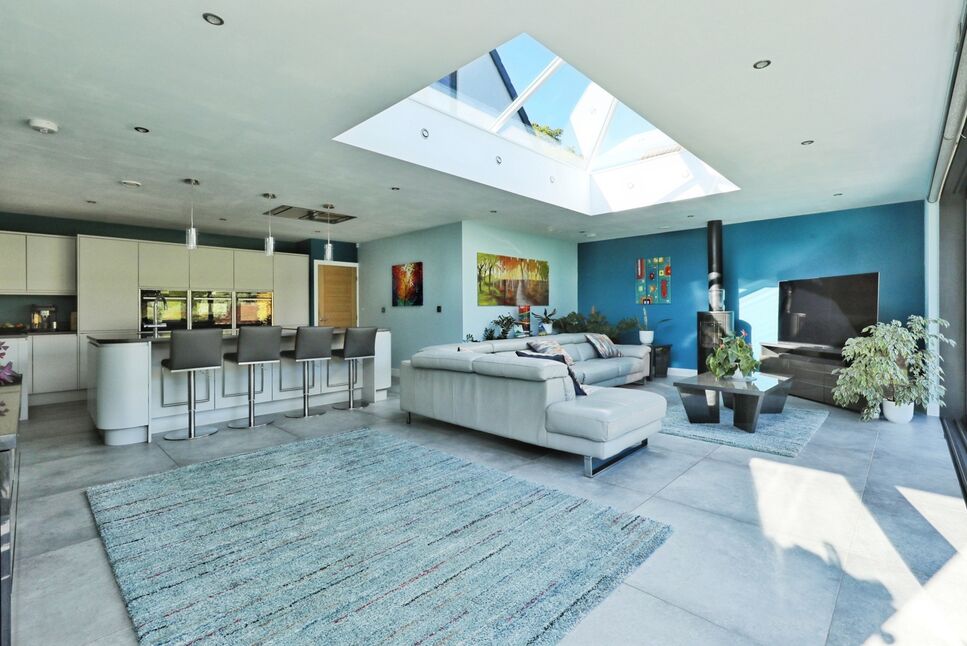 Kitchen Family Room