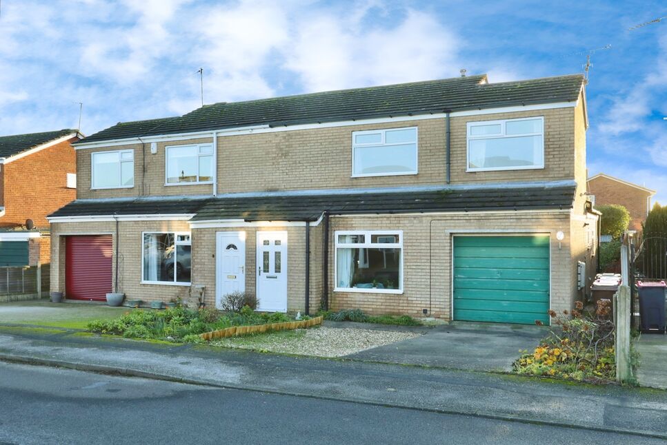 4 bedroom Semi Detached House for sale