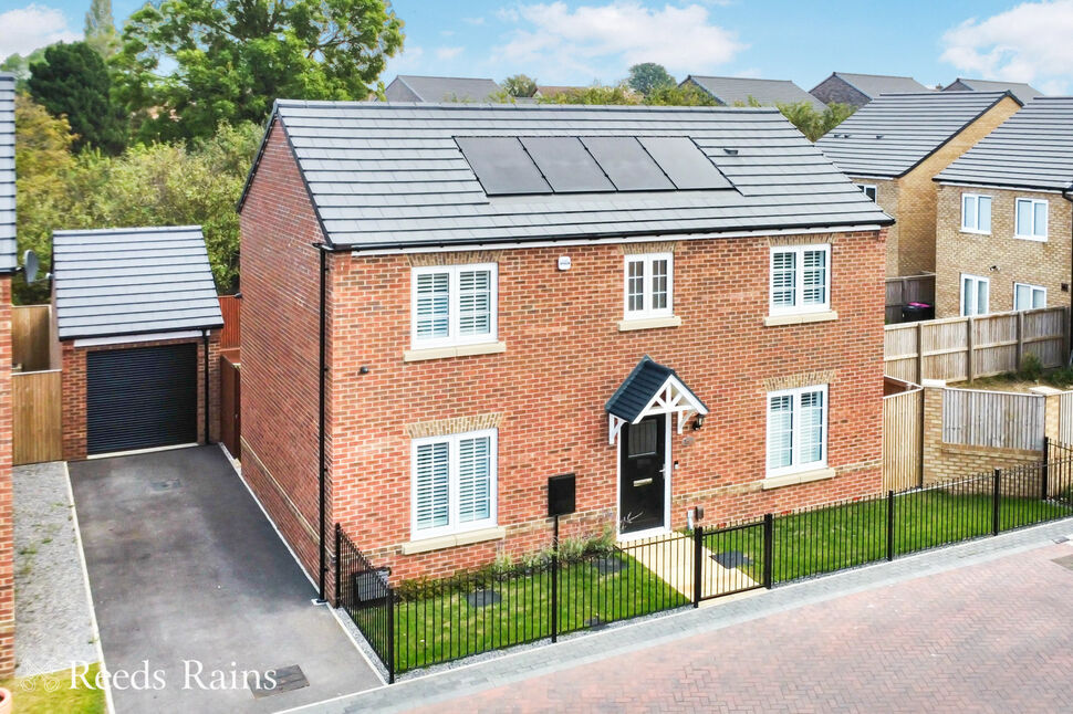 Main image of 4 bedroom Detached House for sale, Trusdale Avenue, Dinnington, South Yorkshire, S25