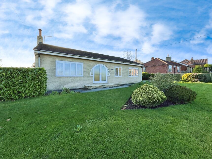 Main image of 4 bedroom Detached Bungalow for sale, Ladyfield Road, Kiveton Park Station, South Yorkshire, S26