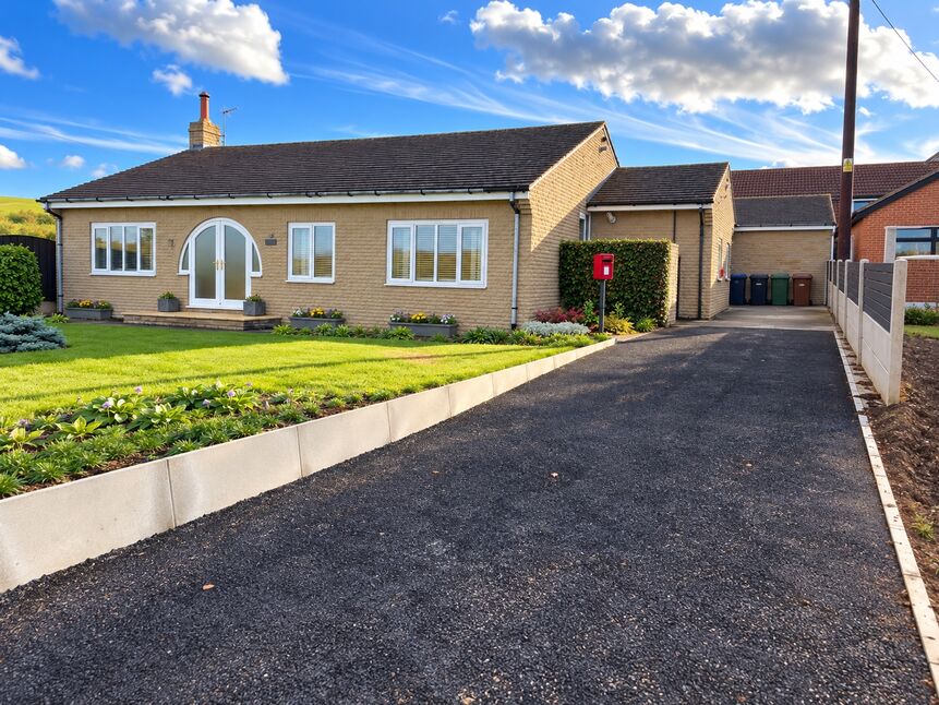 4 bedroom Detached Bungalow for sale