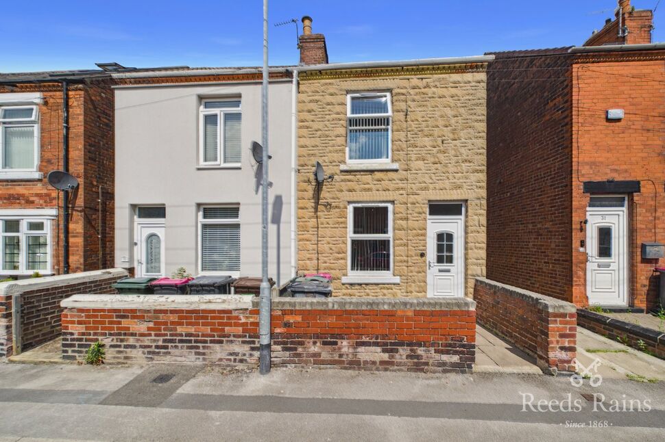 Main image of 2 bedroom Semi Detached House for sale, Victoria Street, Dinnington, South Yorkshire, S25