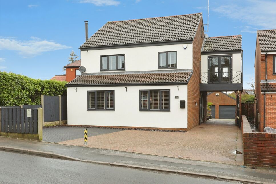 Main image of 4 bedroom Detached House for sale, Swinston Hill Road, Dinnington, South Yorkshire, S25